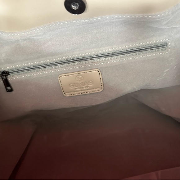 GUNAS Ruth Canvas Tote – Stone Gray – Includes Matching Pouch - Picture 12 of 16